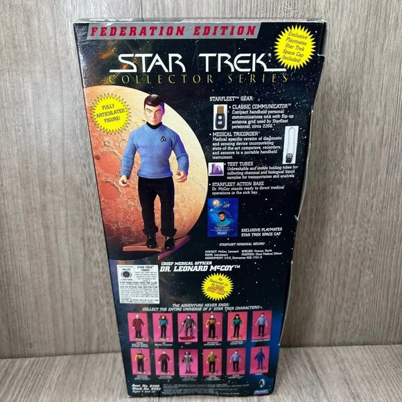 Star Trek Collector Series Dr. Leonard McCoy Federation Edition-Playmates Toys - Picture 5 of 8